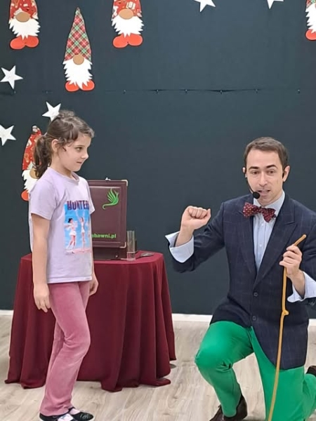 Czary mary, czary mary.... - pokaz iluzjonisty Błażeja